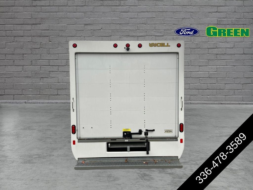2025 Ford E-350SD Base Cutaway