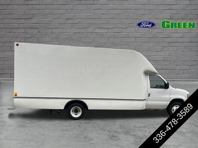 2025 Ford E-350SD Base Cutaway