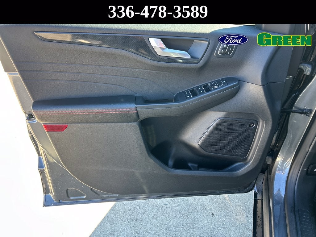 2023 Ford Escape ST-Line Select