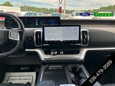 2025 Ford Expedition Platinum