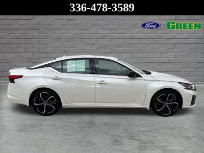 2023 Nissan Altima 2.5 SR