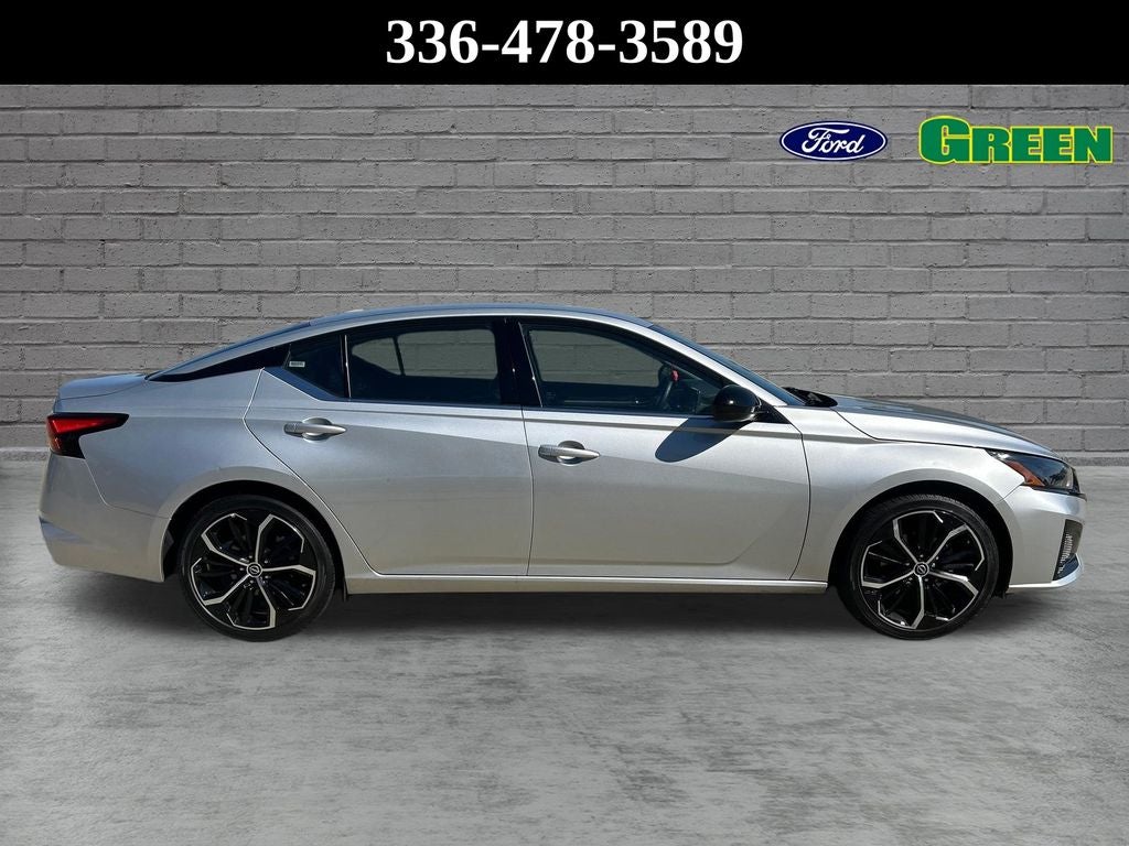2025 Nissan Altima 2.5 SR