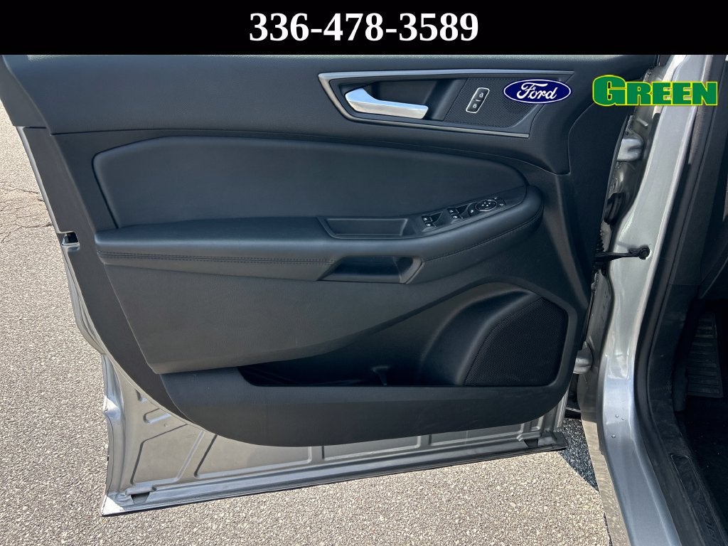 2023 Ford Edge SE