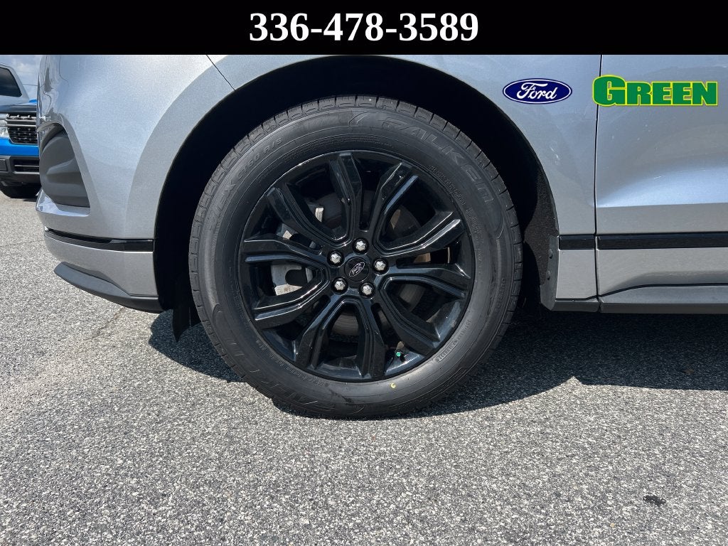 2023 Ford Edge SE