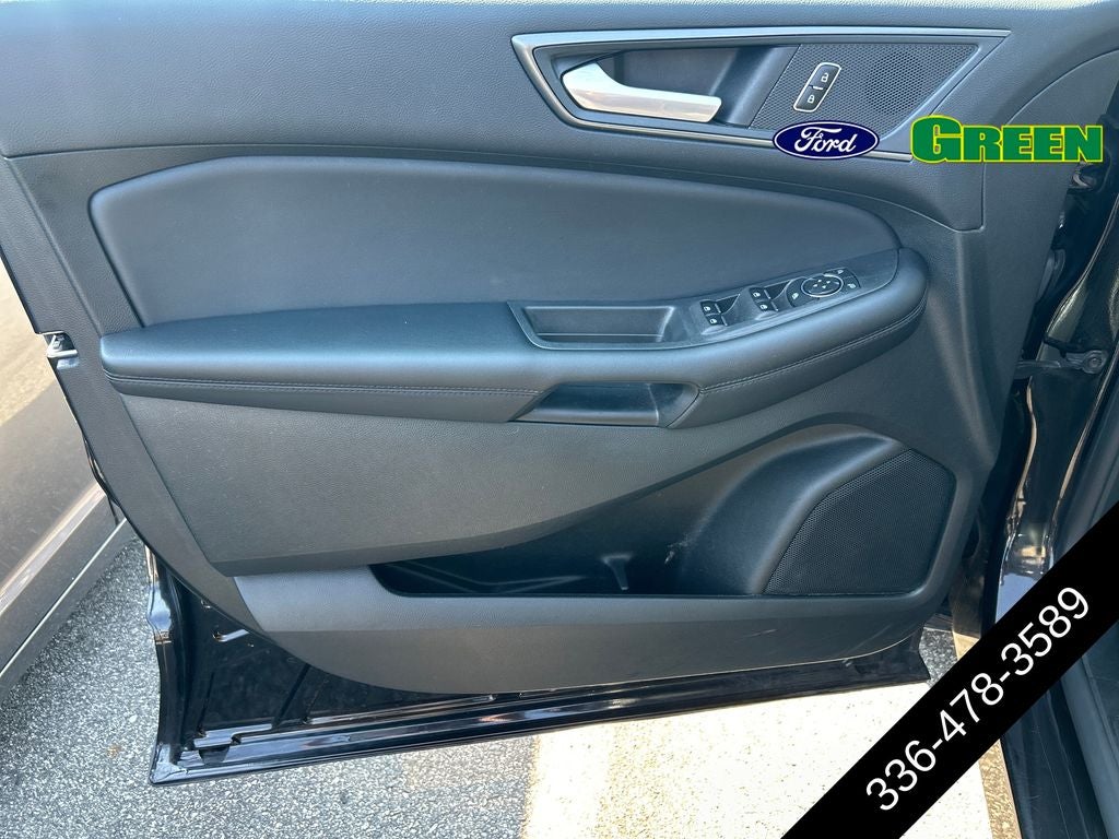 2023 Ford Edge SE