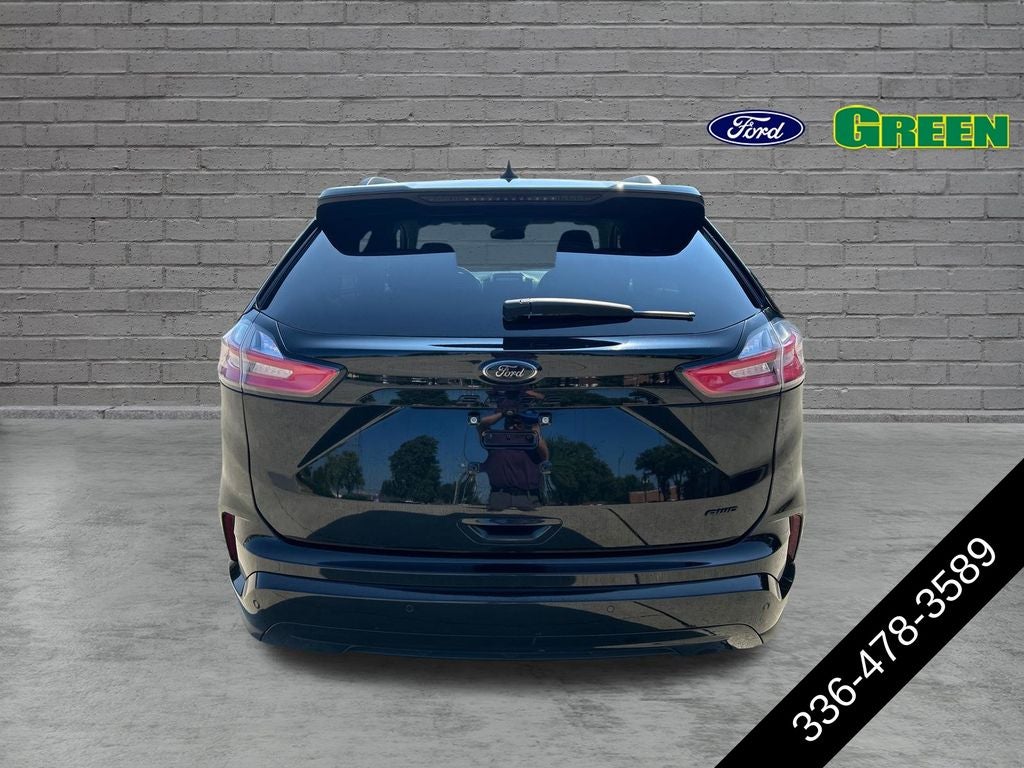 2023 Ford Edge SE