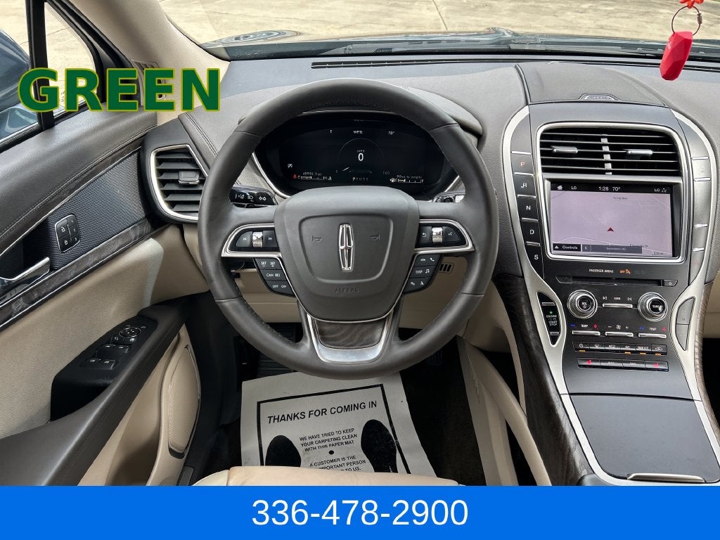 2019 Lincoln Nautilus Select