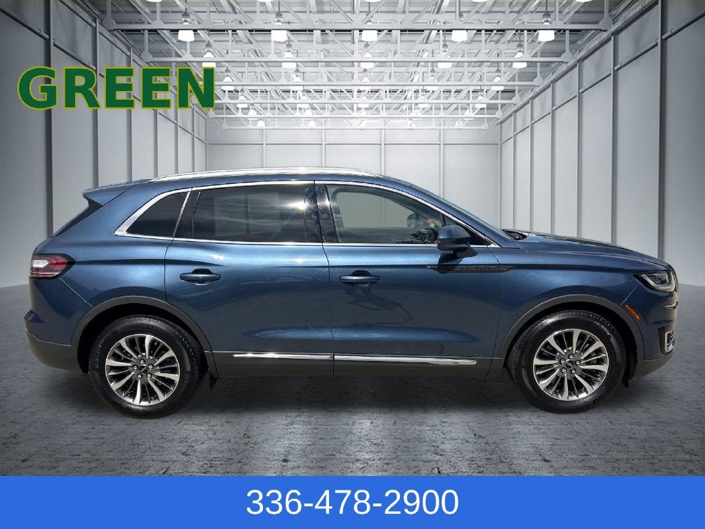 2019 Lincoln Nautilus Select