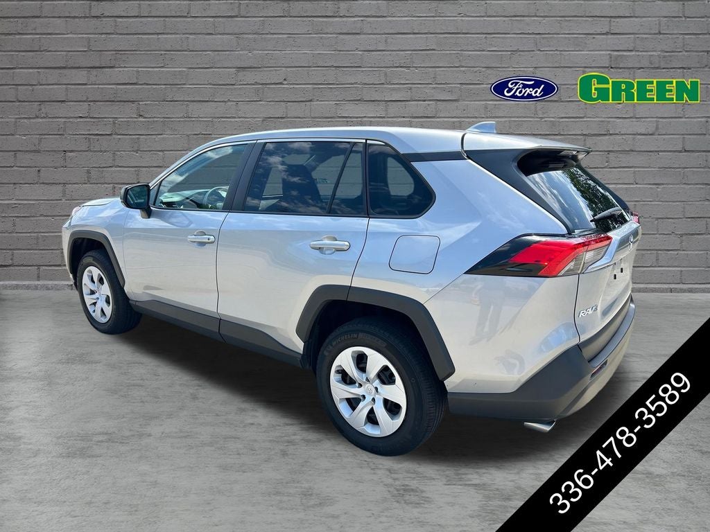 2025 Toyota RAV4 LE