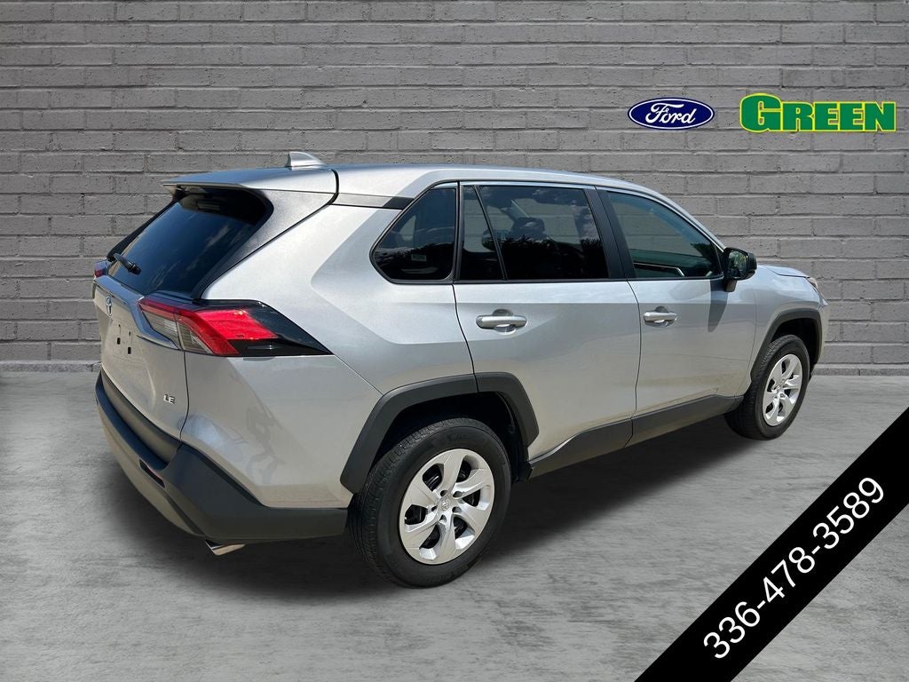 2025 Toyota RAV4 LE