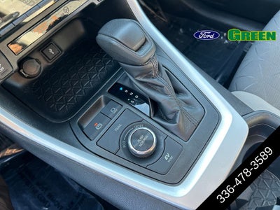 2020 Toyota RAV4 Hybrid XLE