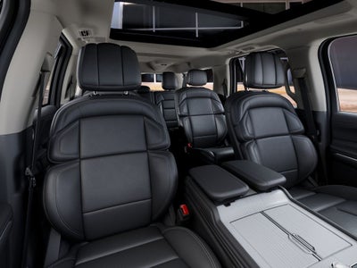 2027 Lincoln Navigator L Reserve