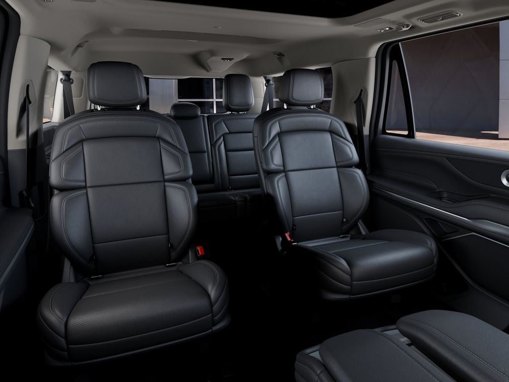 2027 Lincoln Navigator L Reserve