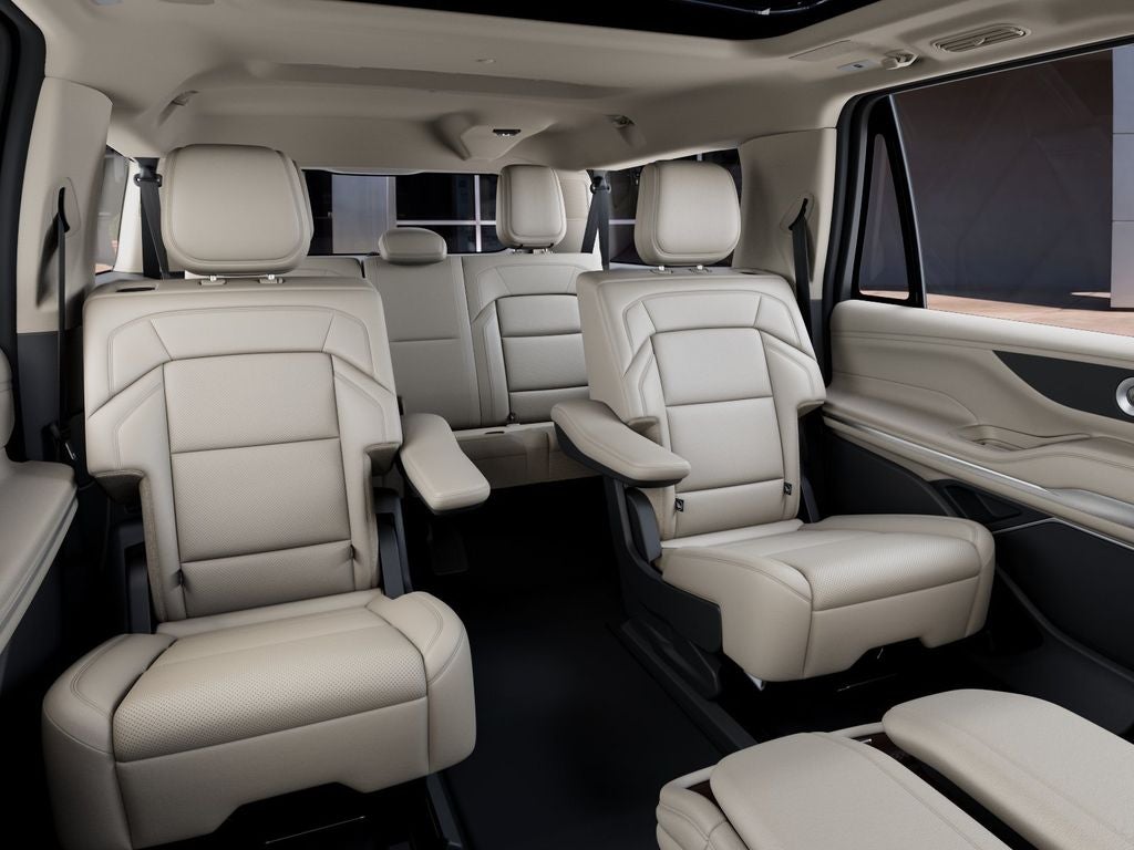 2027 Lincoln Navigator L Reserve