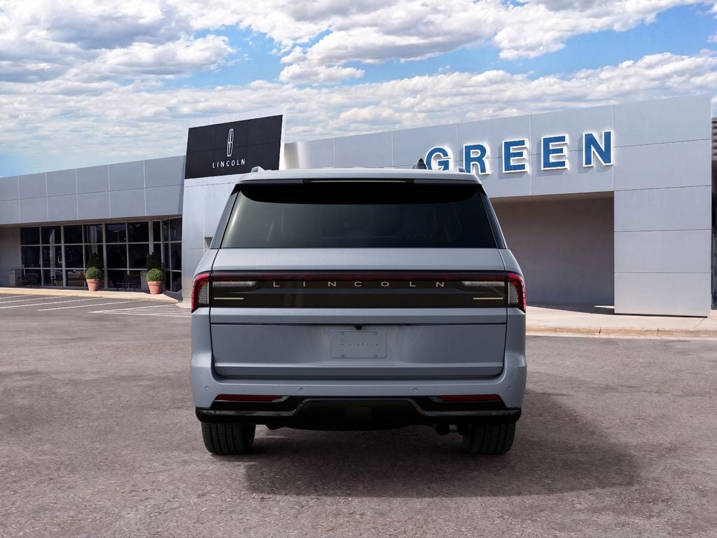 2027 Lincoln Navigator L Reserve