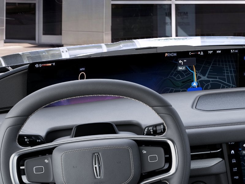 2027 Lincoln Navigator L Premiere