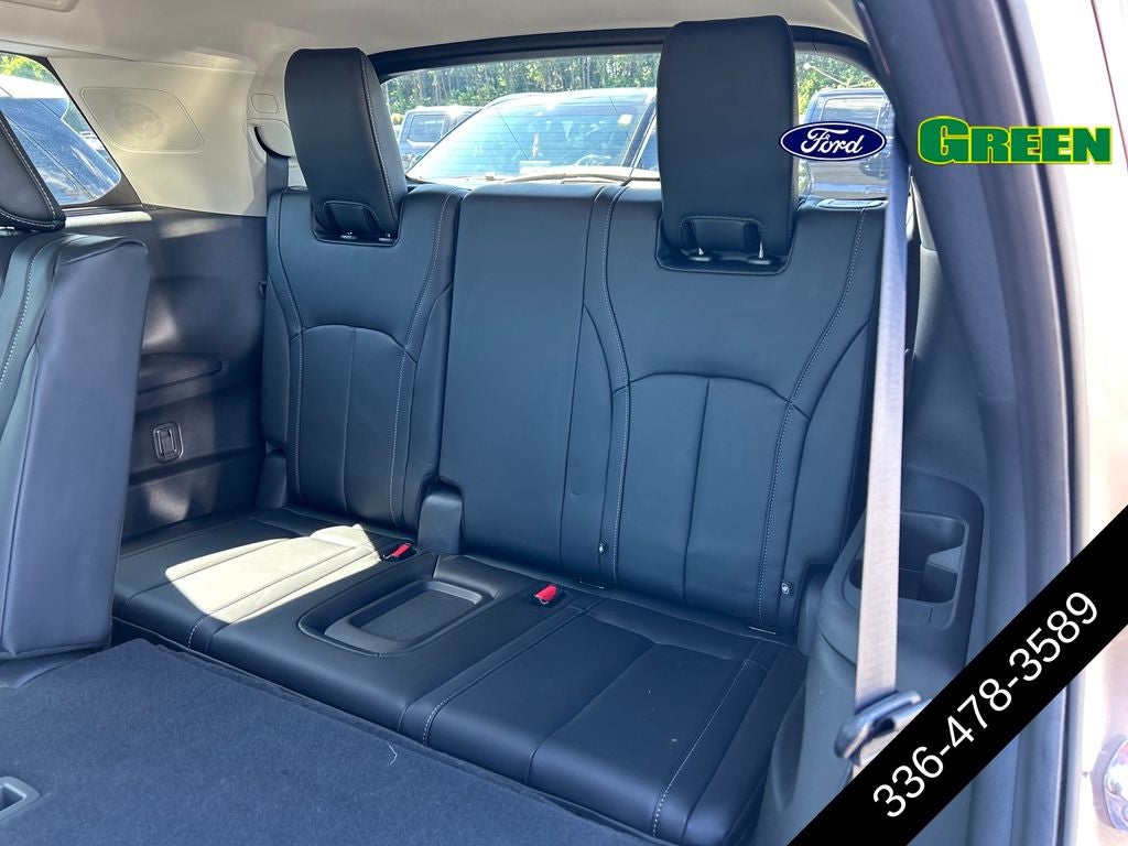 2023 INFINITI QX60 LUXE