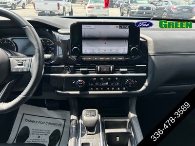 2024 Nissan Pathfinder SL