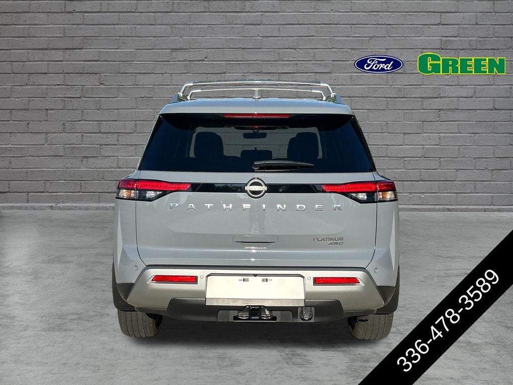 2025 Nissan Pathfinder Platinum