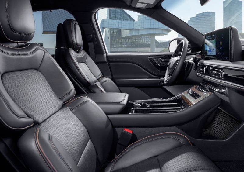 Rich leather details and other fine materials comprise the Lincoln Black Label™ model’s Invitation interior theme. | Green Lincoln in Greensboro NC