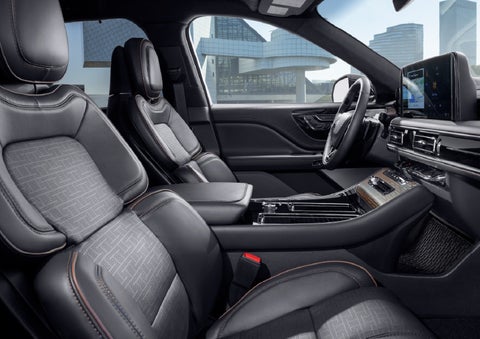 Rich leather details and other fine materials comprise the Lincoln Black Label™ model’s Invitation interior theme. | Green Lincoln in Greensboro NC