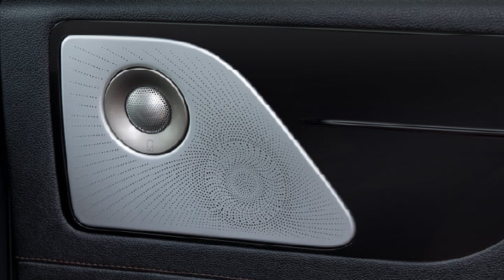 A close-up view of the available Revel® Ultima 3D Audio System. | Green Lincoln in Greensboro NC